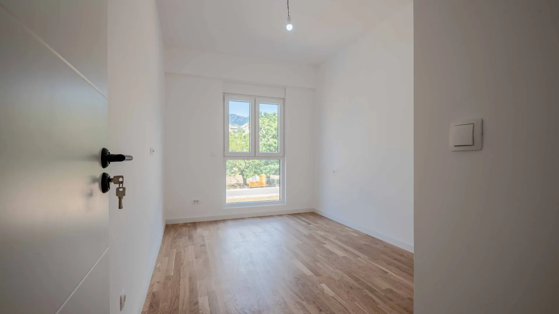 Prodaja, dvosoban stan, 70m², Makedonsko naselje, Bar