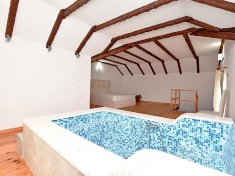 Prodaja, kuća, 290m², Herceg Novi, Crna Gora - image 13