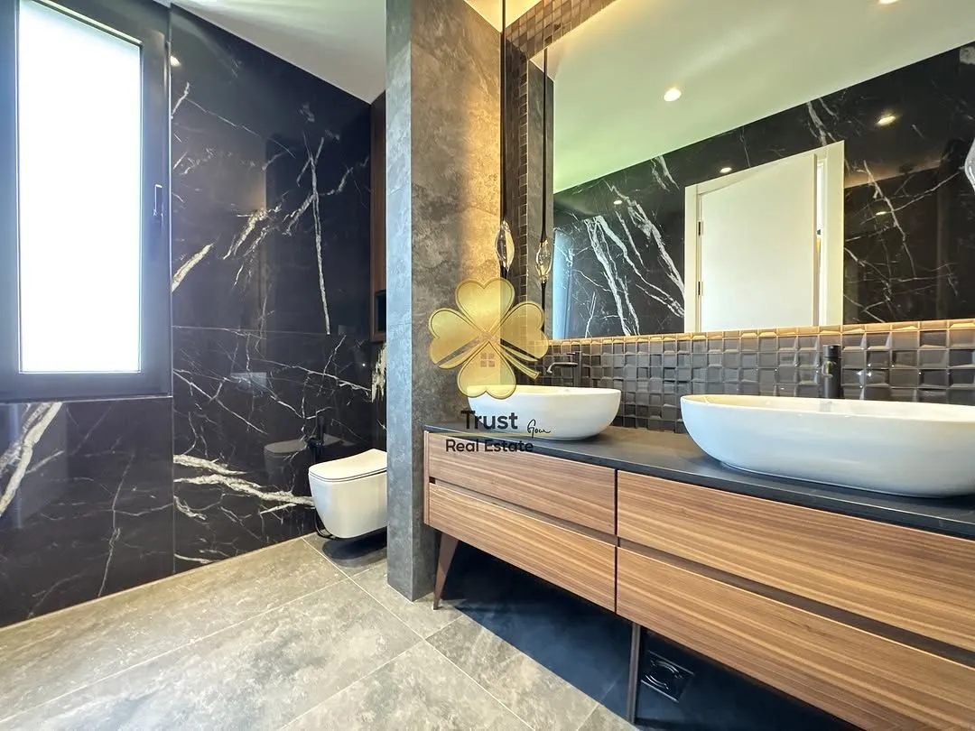 Rent, house, 230m², Gornja Gorica, Podgorica