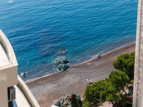 Sale, one bedroom apartment, 49m², Bečići, Budva - image 26