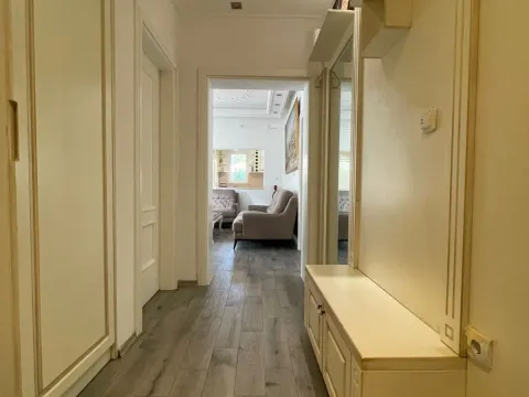 Rent, two bedroom apartment, 90m², Seljanovo, Tivat - image 8