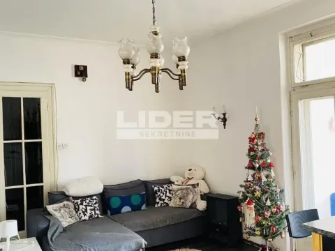 Izdavanje, četvorosoban stan, 120m², Savski Venac, Beograd - image 6