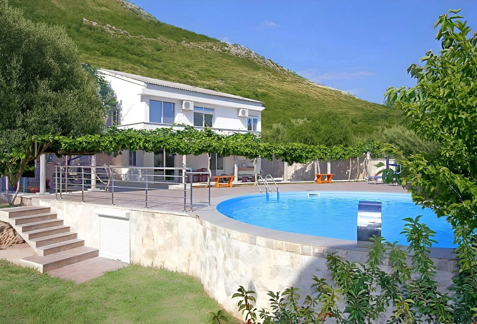 Sale, house, 174m², Katun Reževići, Budva