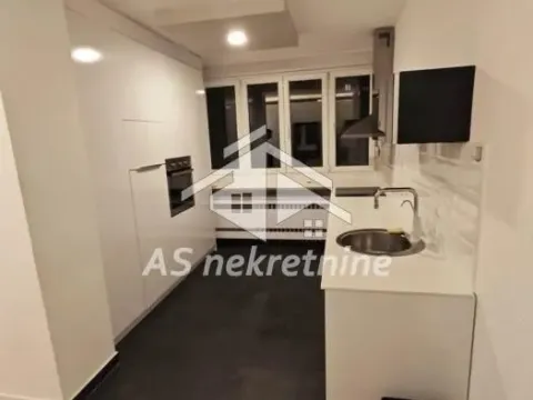 Izdavanje, dvosoban stan, 70m², Stari Grad, Beograd - image 9