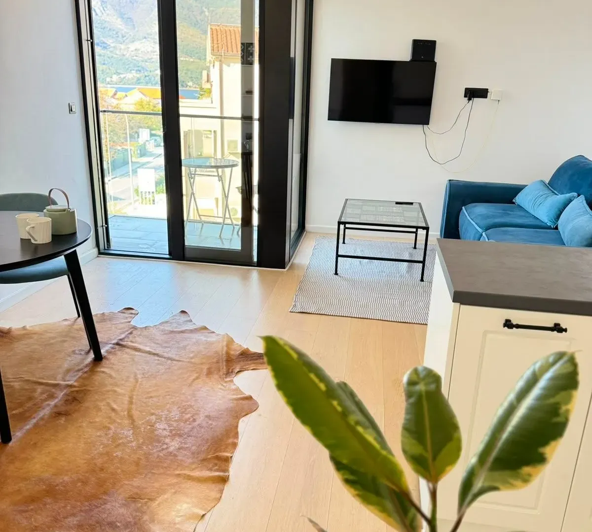Sale, two bedroom apartment, 52m², Donja Lastva, Tivat