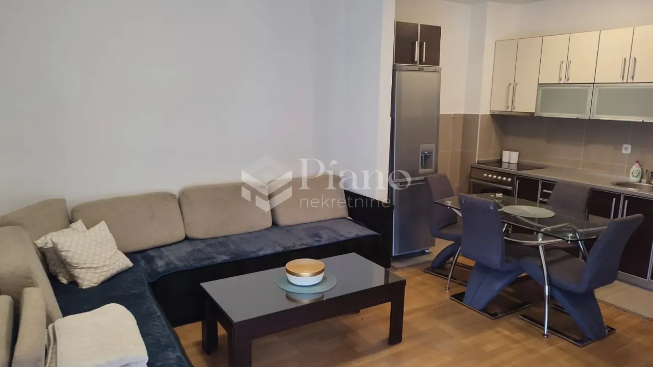 Rent, one bedroom apartment, 43m², Blok 9, Podgorica