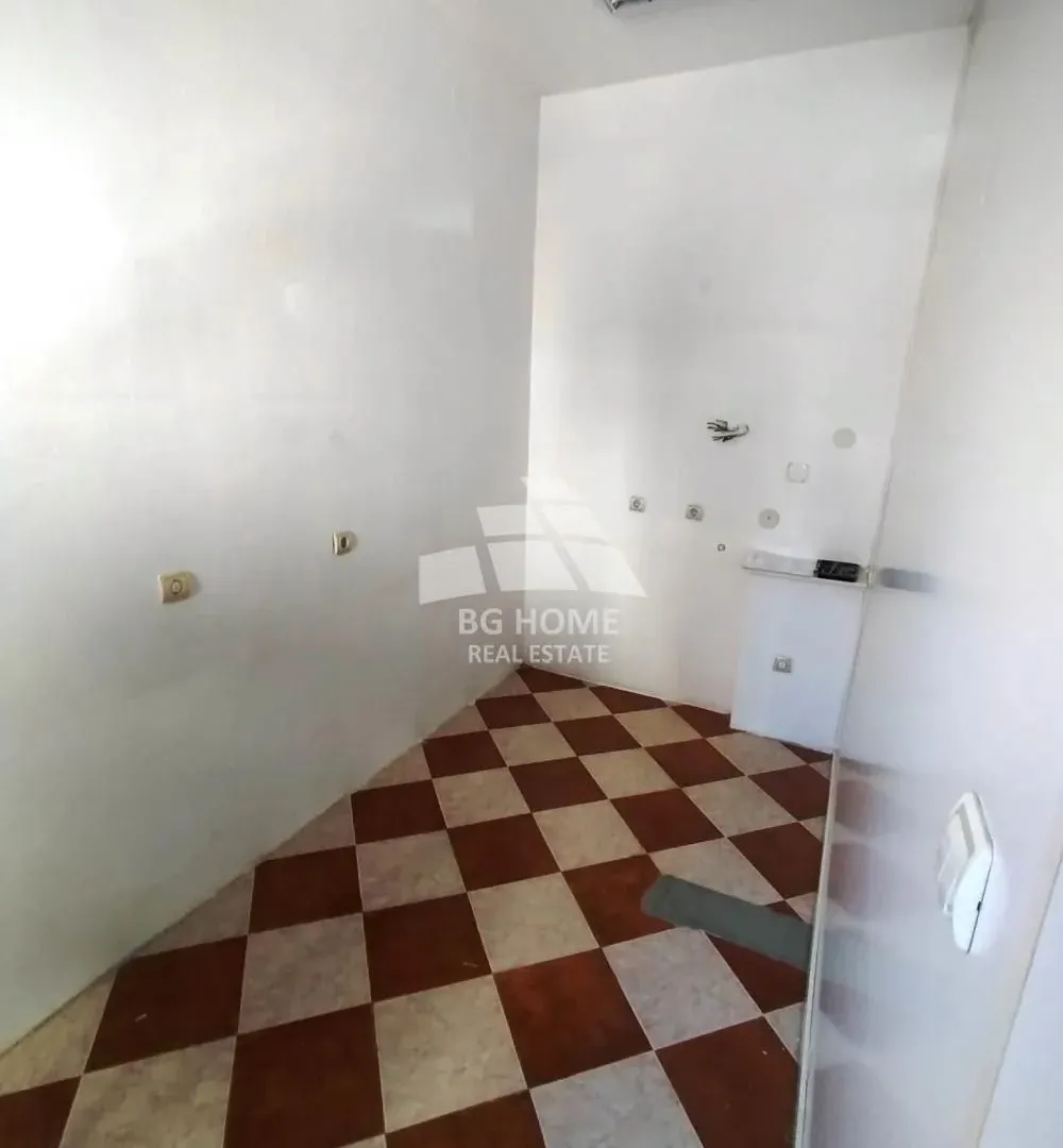Rent, office space, 131m², Zemun Kalvarija, Zemun Sve Podlokacije