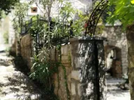 Izdavanje, kuća, 140m², Katun Reževići, Budva - image 7