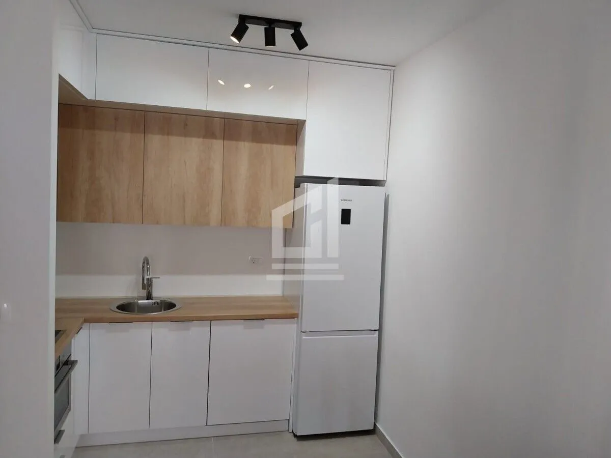 Izdavanje, jednosoban stan, 47m², New City, Podgorica