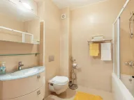 Sale, two bedroom apartment, 100m², Stoliv, Kotor - image 19