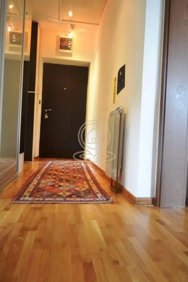 Rent, two bedroom apartment, 51m², Kalenić Pijaca, Vračar Sve Podlokacije