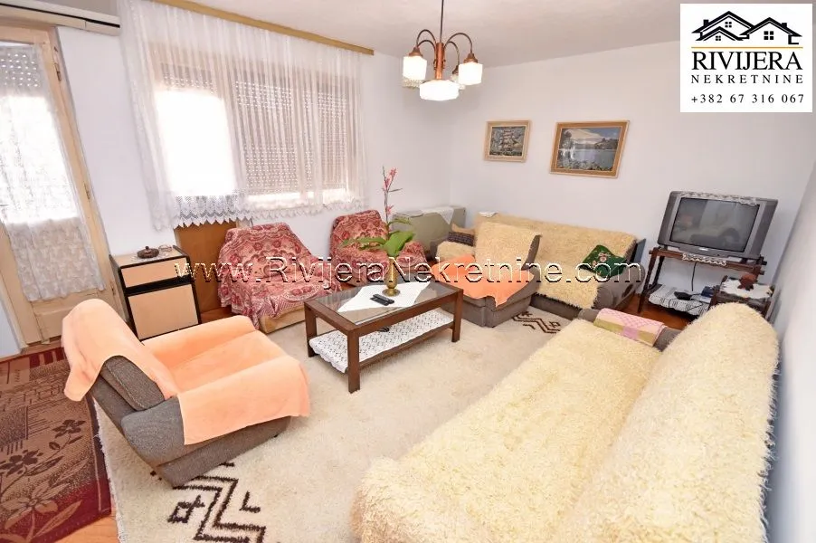 Prodaja, dvosoban stan, 73m², Igalo, Herceg Novi