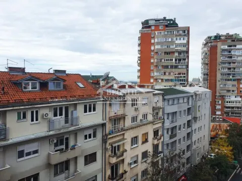 Izdavanje, jednosoban stan, 39m², Vračar Sve Podlokacije, Beograd - image 11