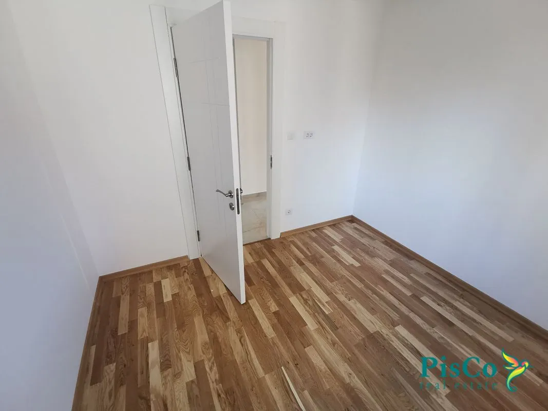 Izdavanje, dvosoban stan, 64m², Zagorič, Podgorica