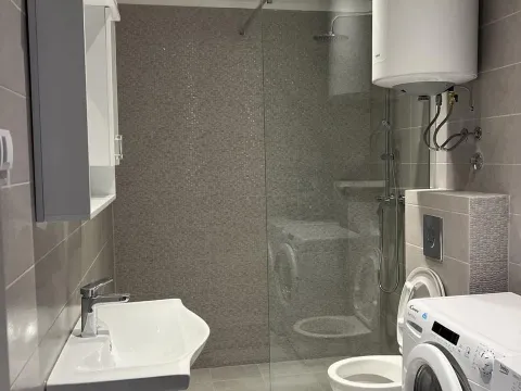 Rent, two bedroom apartment, 70m², Kalimanj, Tivat - image 2