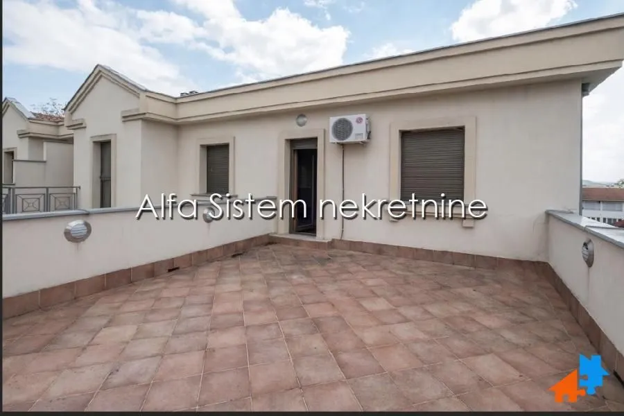 Izdavanje, kuća, 300m², Savski Venac, Beograd