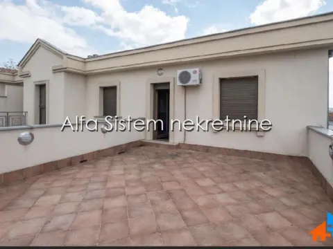 Izdavanje, kuća, 300m², Savski Venac, Beograd - image 15