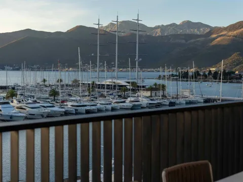 Prodaja, dvosoban stan, 140m², Porto Montenegro, Tivat - image 21
