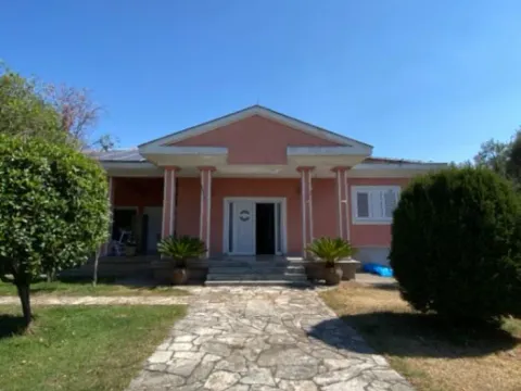 Izdavanje, kuća, 400m², Donja Gorica, Podgorica