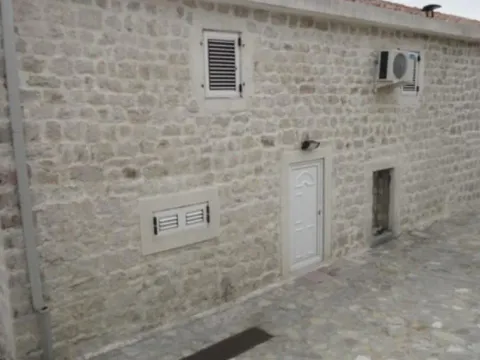 Sale, house, 443m², Reževići, Budva - image 2