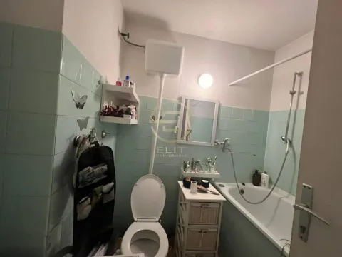 Sale, four bedroom apartment, 208m², Liman 3, Novi Sad Sve Podlokacije - image 14