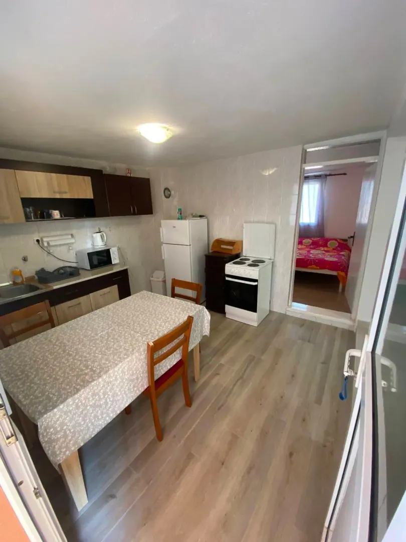 Rent, one bedroom apartment, 50m², Bjeliši, Bar