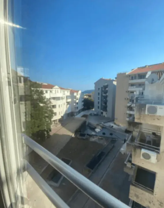 Rent, apartment, 55m², Centar, Budva