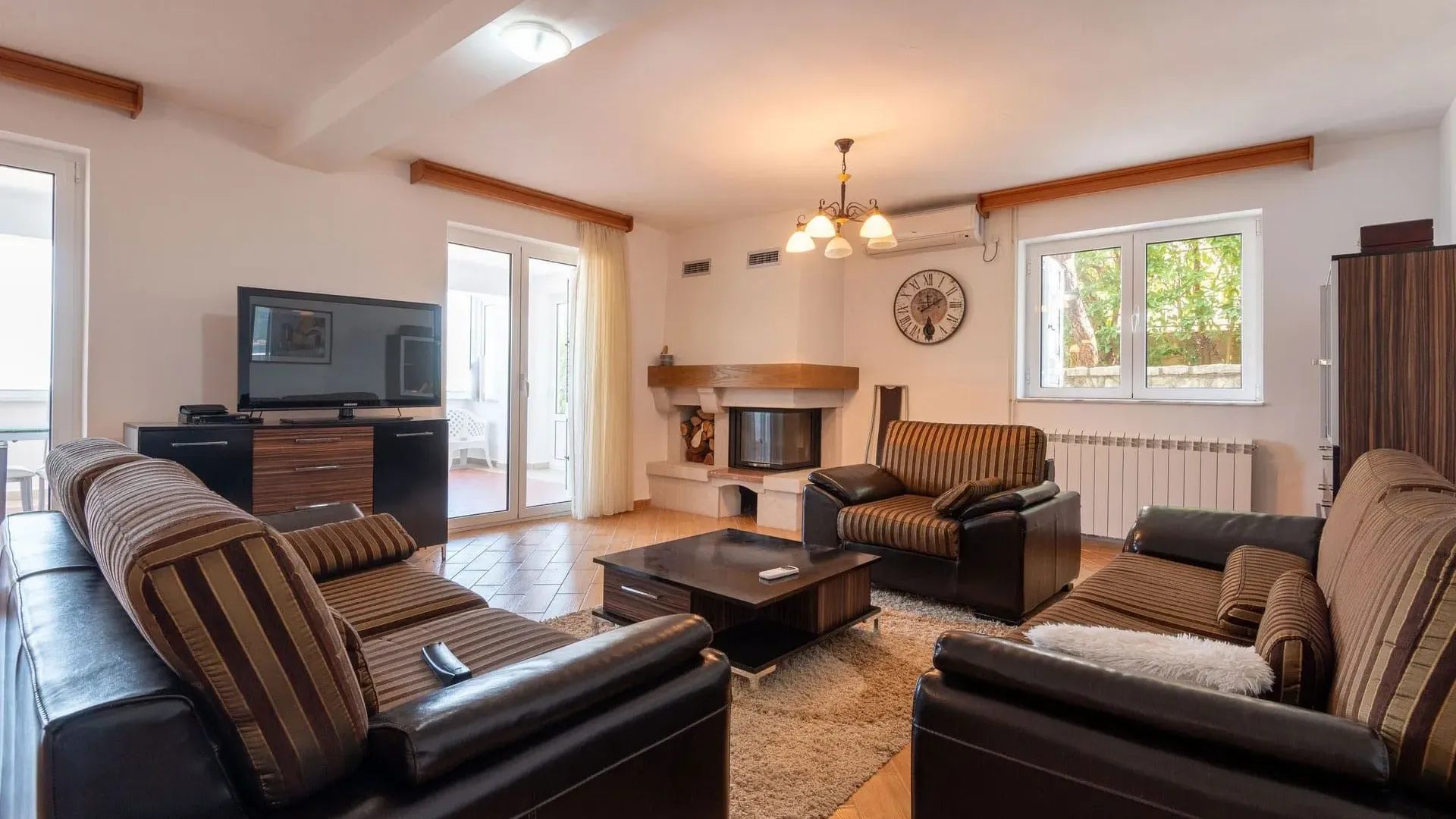 Prodaja, kuća, 185m², Krašići, Tivat