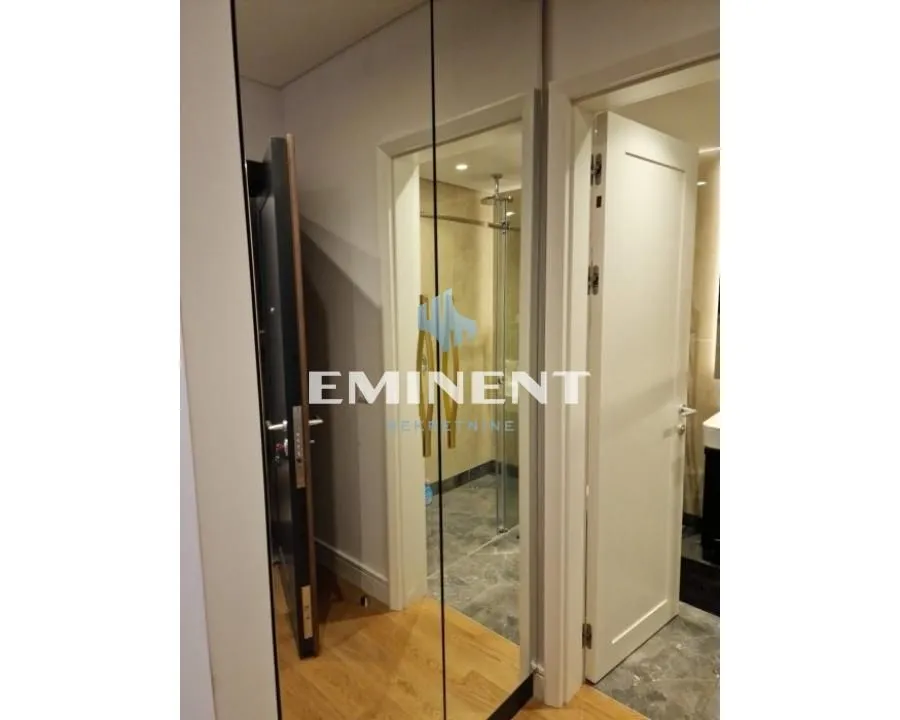 Rent, two bedroom apartment, 60m², Savski Venac, Beograd
