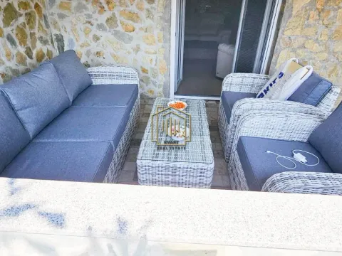 Prodaja, kuća, 200m², Cijevna, Podgorica - image 24