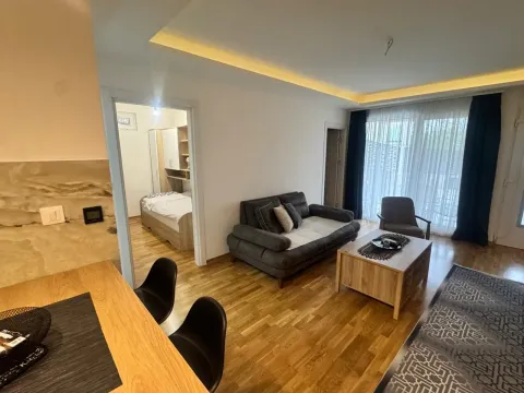 Izdavanje, dvosoban stan, 60m², Marići, Tivat - image 7