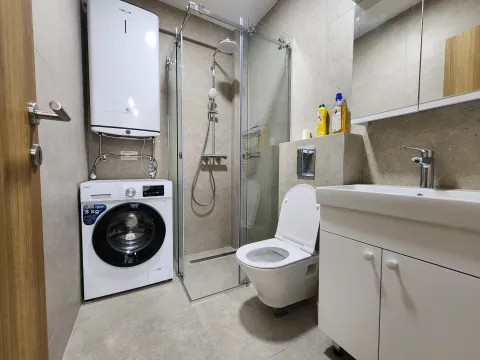 Izdavanje, jednosoban stan, 41m², Rozino, Budva - image 9