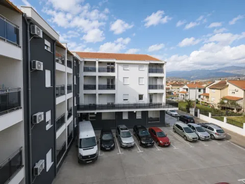 Izdavanje, jednosoban stan, 39m², Zagorič, Podgorica - image 11