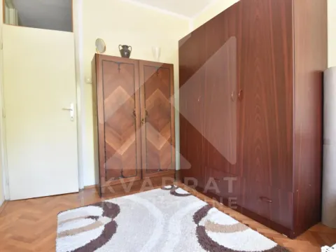 Prodaja, trosoban stan, 81m², Autobuska stanica, Podgorica - image 13