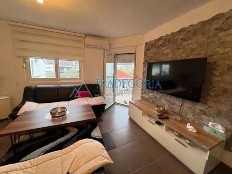 Prodaja, kuća, 211m², Bar, Crna Gora - image 6
