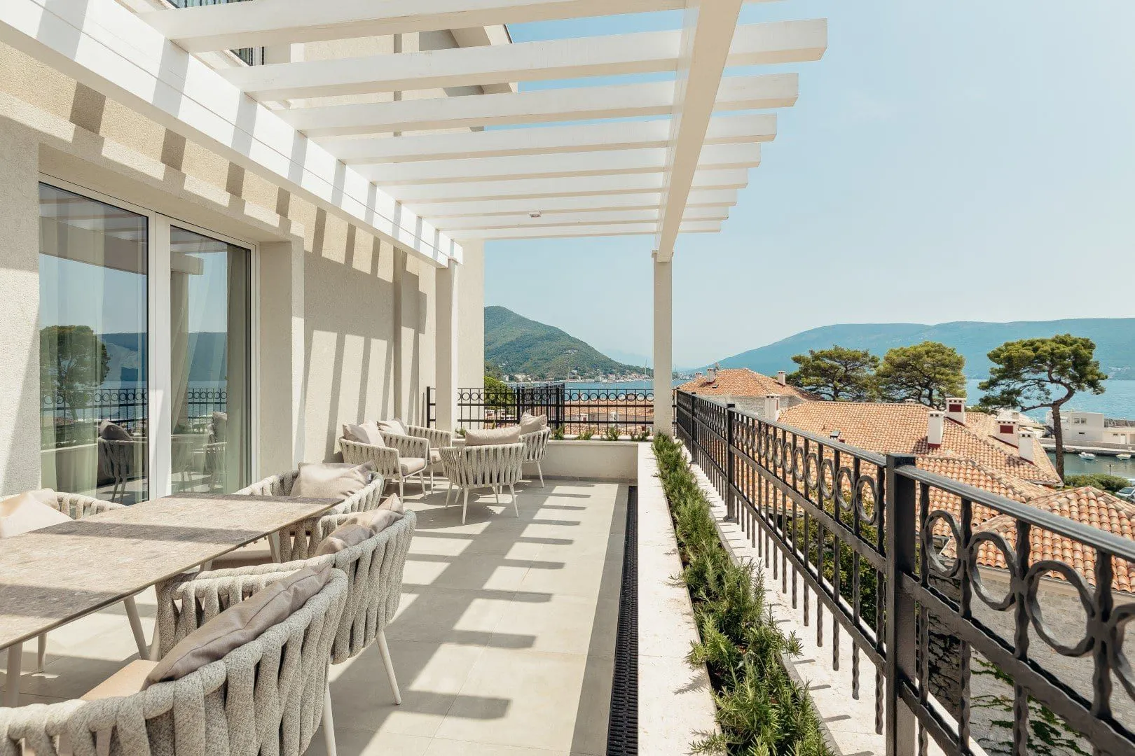 Sale, two bedroom apartment, 100m², Kotor, Crna Gora