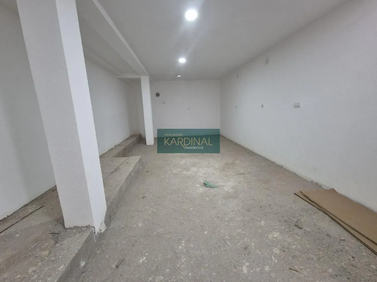 Sale, office space, 75m², Pivara, Jagodina