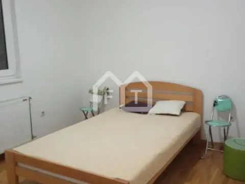 Izdavanje, dvosoban stan, 45m², Zemun Gornji Grad, Zemun Sve Podlokacije - image 13