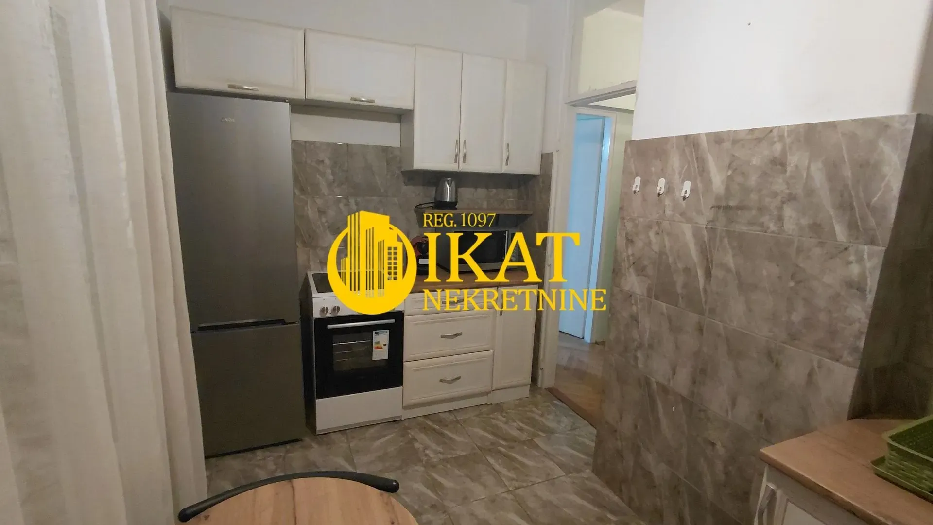 Izdavanje, dvosoban stan, 53m², Hala Pionir, Palilula Sve Podlokacije