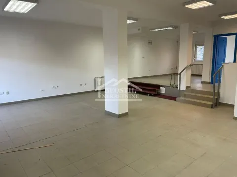 Izdavanje, poslovni prostor, 92m², Batajnica, Beograd - image 8