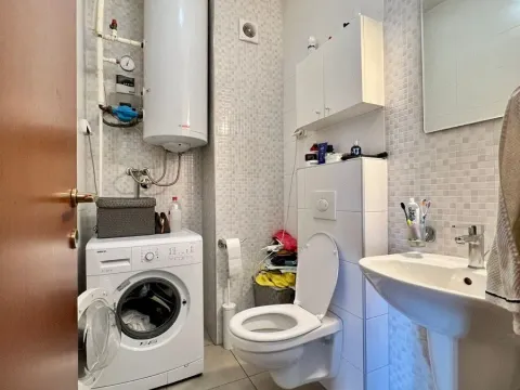 Prodaja, trosoban stan, 119m², City Kvart, Podgorica - image 7