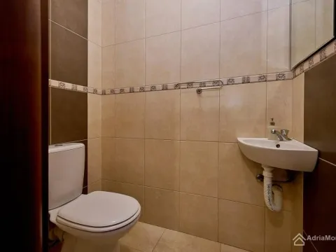 Sale, two bedroom apartment, 88m², Centar, Budva - image 9