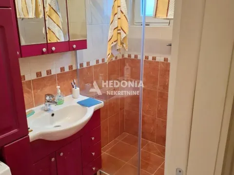 Prodaja, kuća, 210m², Boleč, Grocka - image 6