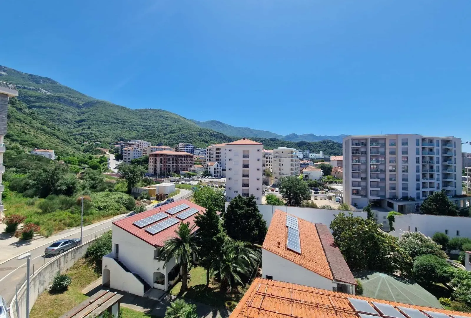 Prodaja, trosoban stan, 94m², Bečići, Budva