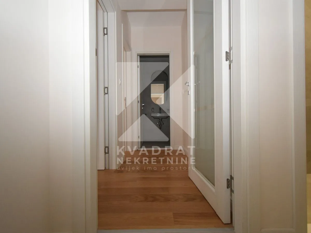 Rent, two bedroom apartment, 68m², Central Point, Podgorica