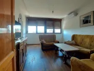 Izdavanje, dvosoban stan, 75m², Centar, Nikšić - image 9