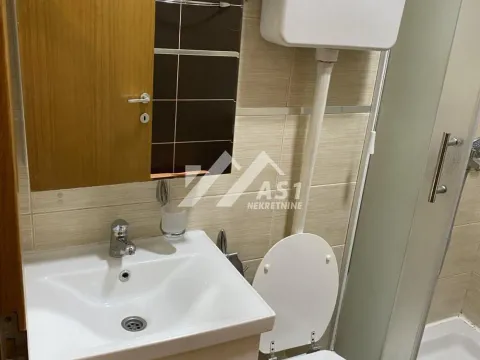 Izdavanje, jednosoban stan, 40m², Salajka, Novi Sad Sve Podlokacije - image 8