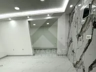 Izdavanje, poslovni prostor, 100m², Blok 9, Podgorica - image 6