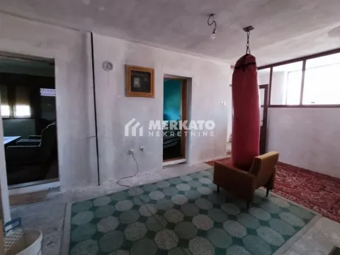 Sale, house, 270m², Aradac, Zrenjanin - image 5