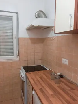 Izdavanje, trosoban stan, 98m², Ljubović, Podgorica - image 10